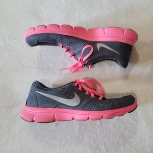 Nike Womens Flex Experience Running Sneakers Pino Gray US 8.5